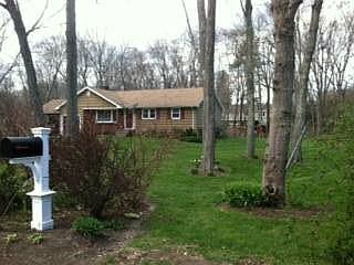 1st image of 7 Brookside Cir