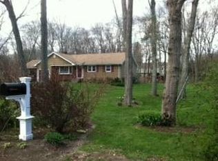 7 Brookside Cir, North Easton, MA 02356