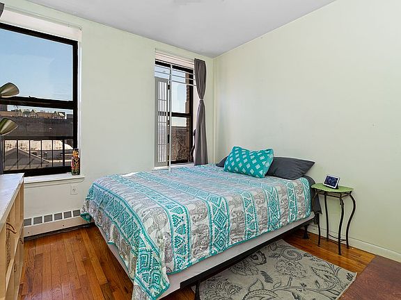 4th image of 3401 Broadway Unit 6C