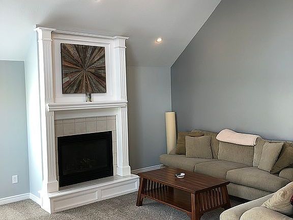 5th image of 801 SW Cross Creek Dr