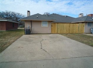 2908 Edd Rd, Dallas, TX 75253