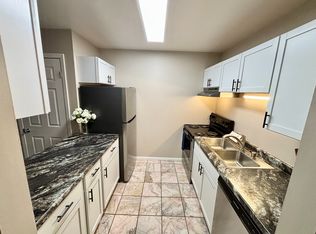 4610 Jenewein Rd APT 8, Fitchburg, WI 53711