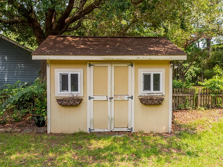 1457 Cypress Ct — Photo 18