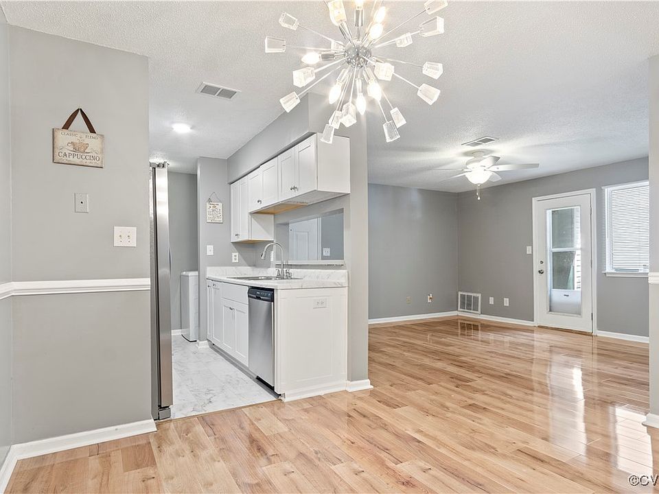 1st image of 12677 Daybreak Cir