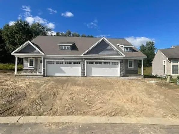 44 Cremard Blvd, Duryea, PA 18642