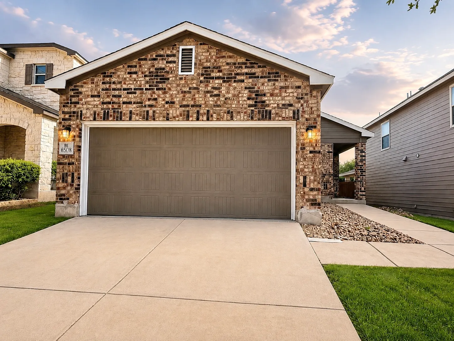 4 bed, 1400 sqft, $1,695 — Photo 2
