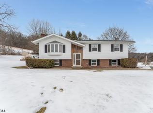 252 Mountain View Road, Franklin Twp., NJ 08802