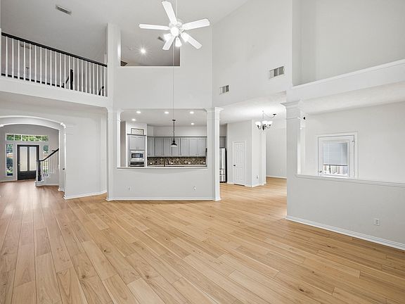 4th image of 9003 S Fitzgerald Way