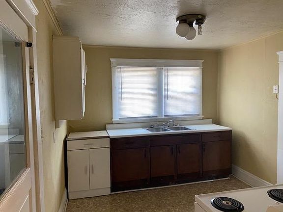 2nd image of 5312 Maccorkle Ave SE #1