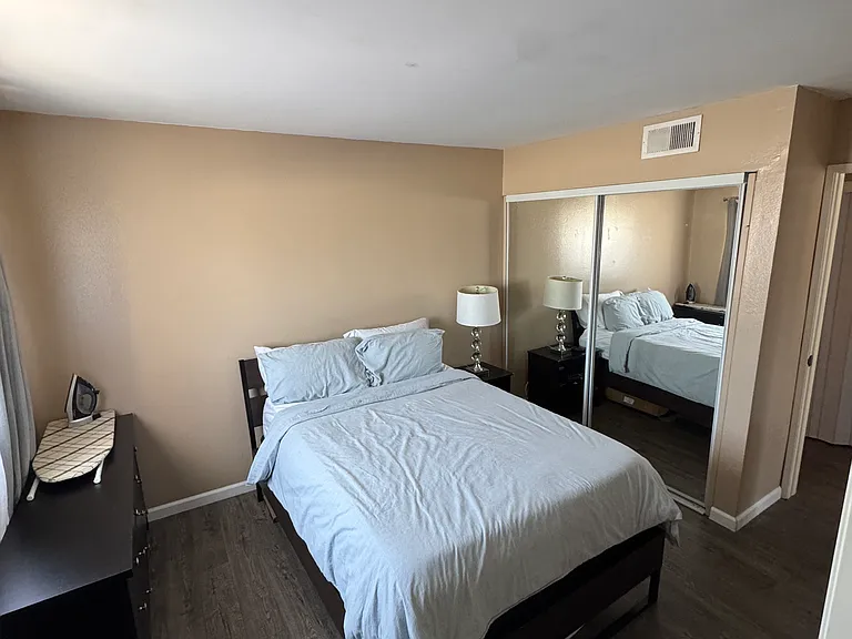 9210 Van Nuys Blvd #9 — Photo 14