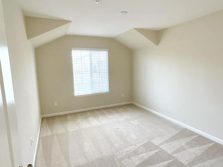 6319 Byron Ln — Photo 28
