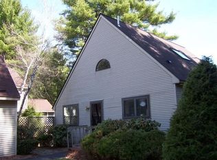 6 Tanager Ct, Merrimack, NH 03054