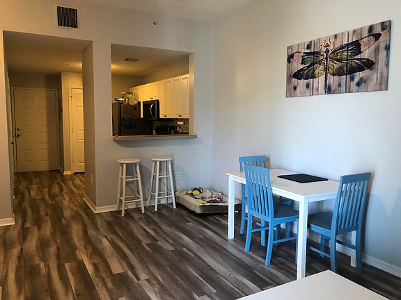 3rd image of 1200 Town Center Dr APT 420