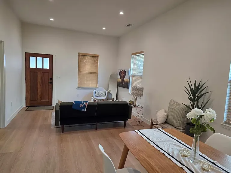 870 Cinnabar St — Photo 15