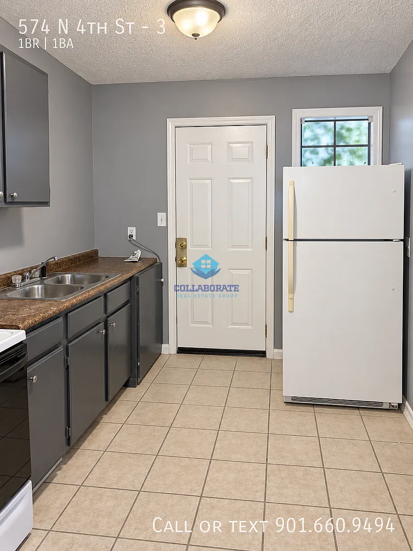 Updated 1 bedroom 1 bath apartment in Uptown Pinch Historic District — Photo 4