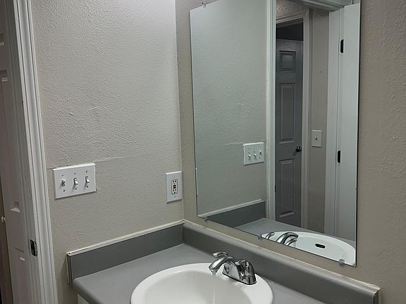 2nd image of 8602 S C St #D2