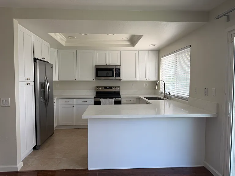 26056 Dunbar Dr — Photo 7