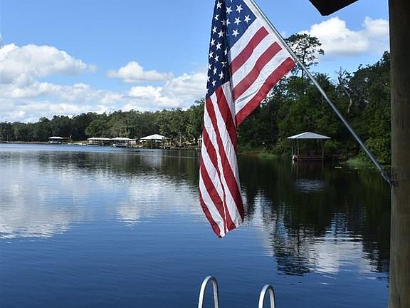 2nd image of 181 Star Lake Dr
