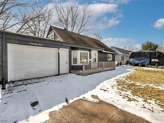 3rd image of 4890 Northwood Dr