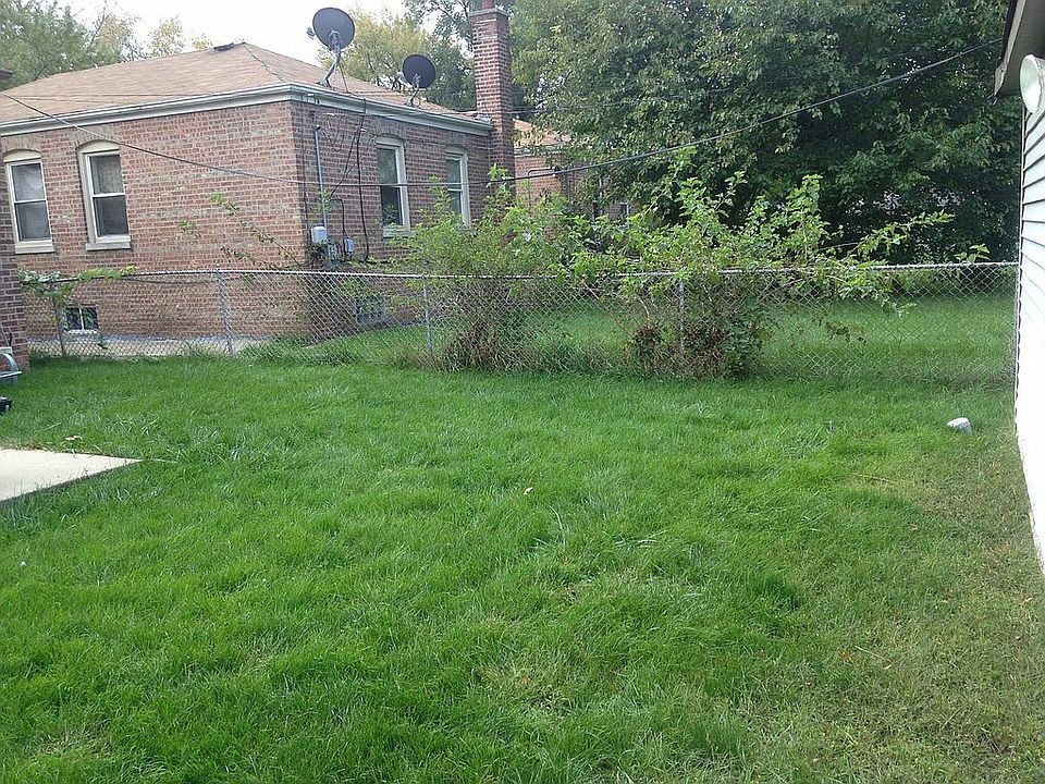 2nd image of 5 W 146th St