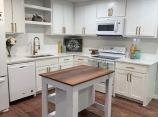 10529 Newcombe Dr, Dallas, TX