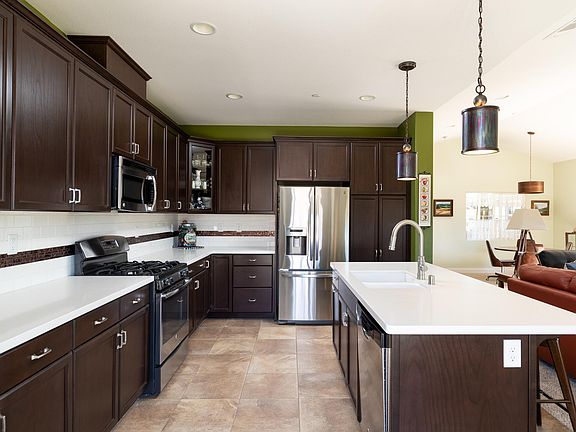 3rd image of 1241 Sawleaf Ln