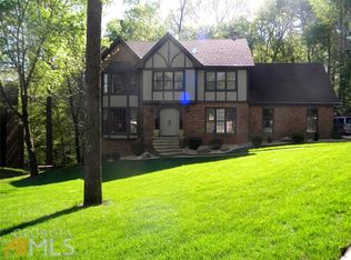 7320 Chattahoochee Bluff Dr, Sandy Springs, GA 30350