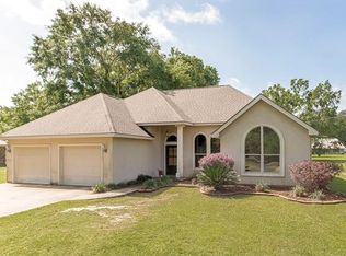 39383 Dutch Ln, Ponchatoula, LA 70454