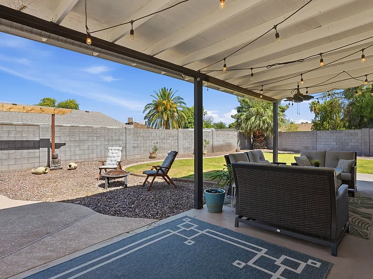 11610 N 41st Dr — Photo 20