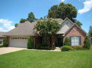 6380 Raton Cir, Beaumont, TX 77708