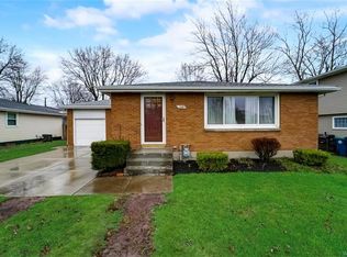 229 Clearfield Dr, Williamsville, NY 14221