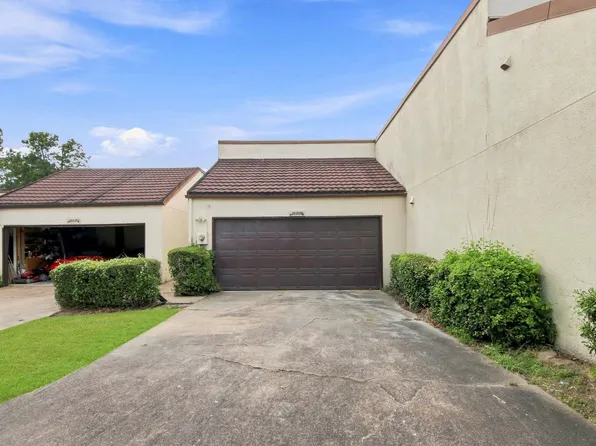 20315 Sunny Shores Dr #B, Humble, TX 77346