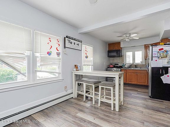 5th image of 39 Milton Ave