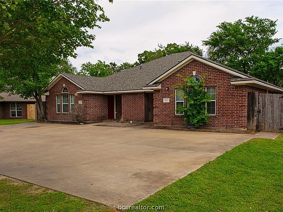 2nd image of 1429 Western Oaks Ct