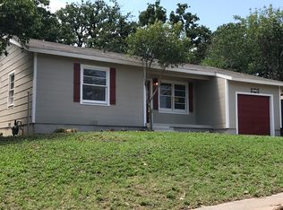 3816 Killian St, Fort Worth, TX 76119