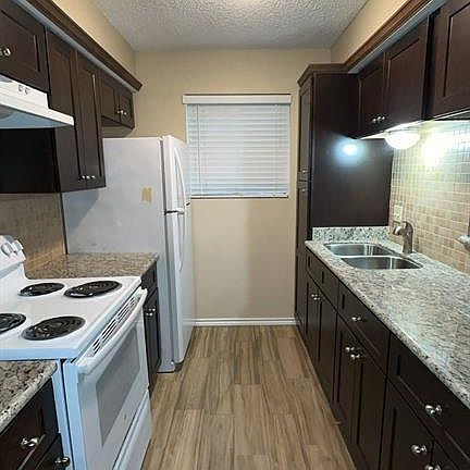 4th image of 1410 Blalock Rd APT 3