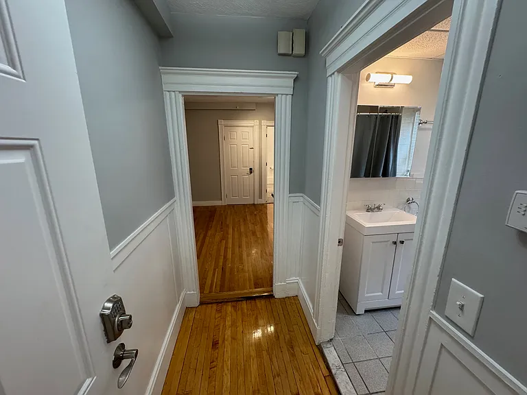 35 Cameron Ave #2 — Photo 5