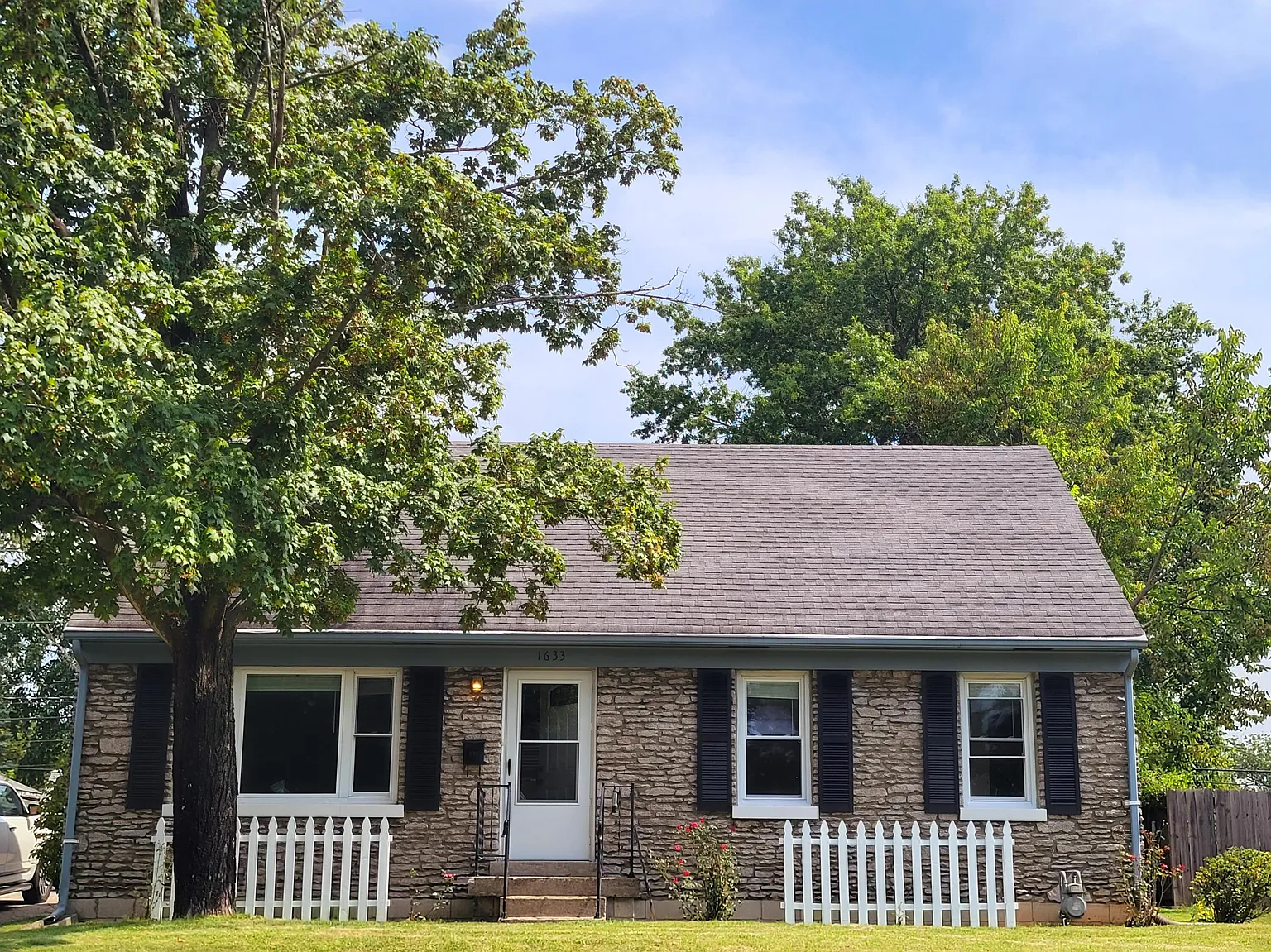 1633 Wyatt Pkwy photo 1