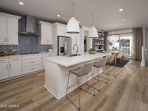 2nd image of 2121 W SONORAN DESERT Drive #168
