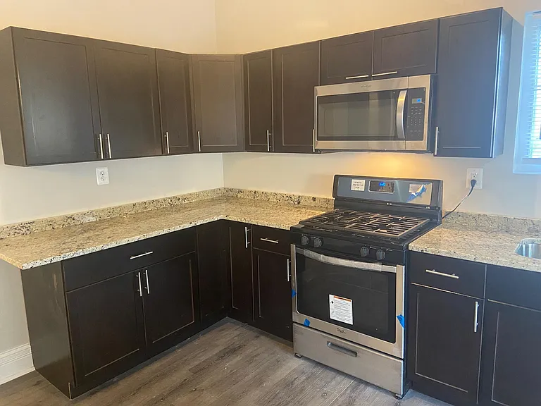 3019 N Gresham Ave #2 — Photo 8