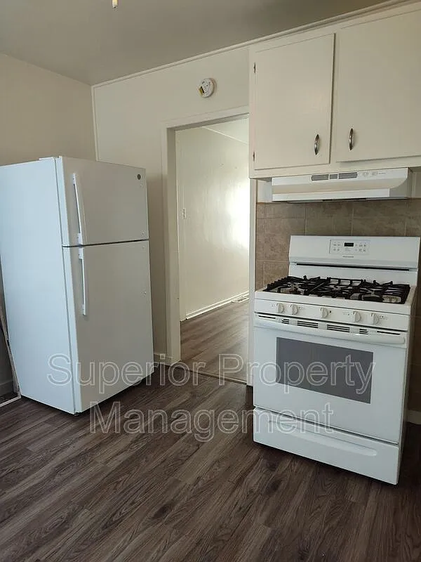 2 bed, 1.0 bath, 625 sqft, $1,325 — Photo 4