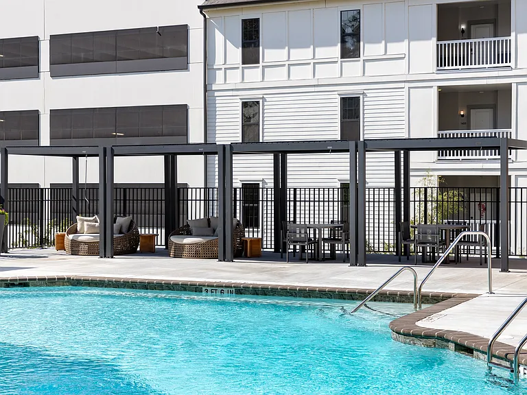 Wesley Townsend Apartments at Buckhead — Photo 2