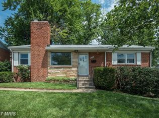 5933 1st St N, Arlington, VA 22203