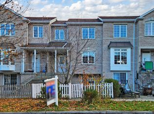 108 Sunway Sq, Markham, ON L3P 7X6