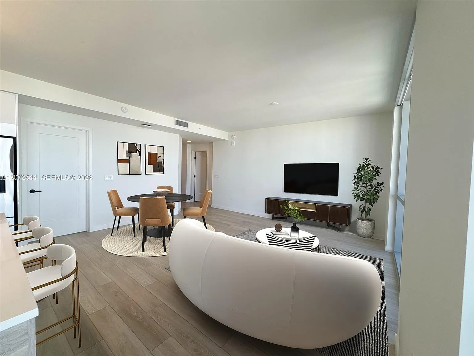 1 bed, 1.5 bath, 916 sqft, $4,072 — Photo 4