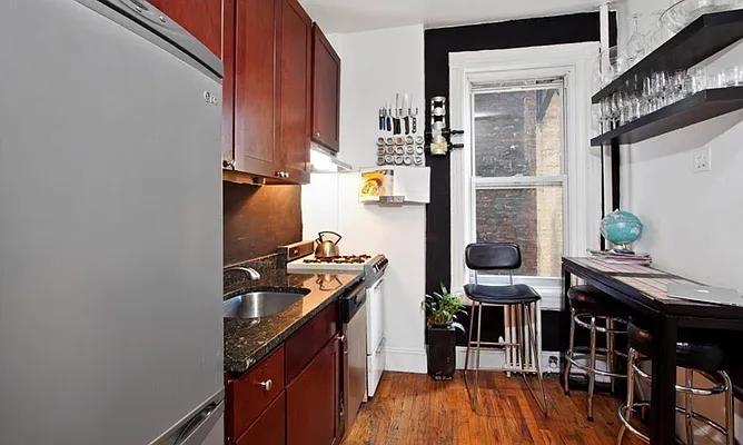 Rented by LJ Sloane Management | media 11