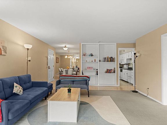 5th image of 6407 Bridge Road #103