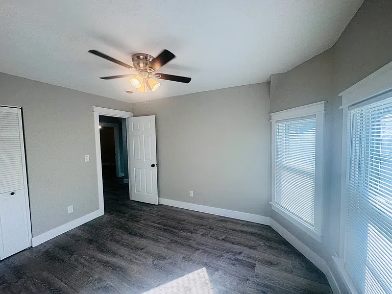 9809 Baltic Rd — Photo 15