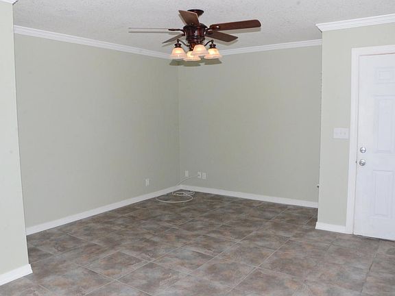 3rd image of 659 Lower 8th Ave S