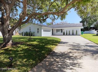 1162 Samar Rd, Cocoa Beach, FL 32931